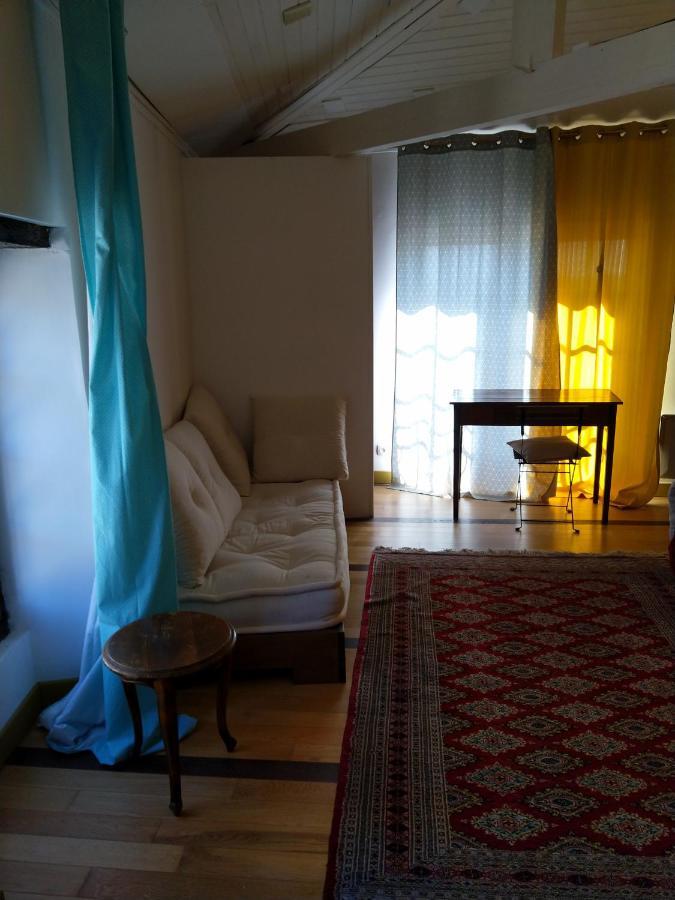 Tour Duguesclin Apartment Chauvigny Bagian luar foto